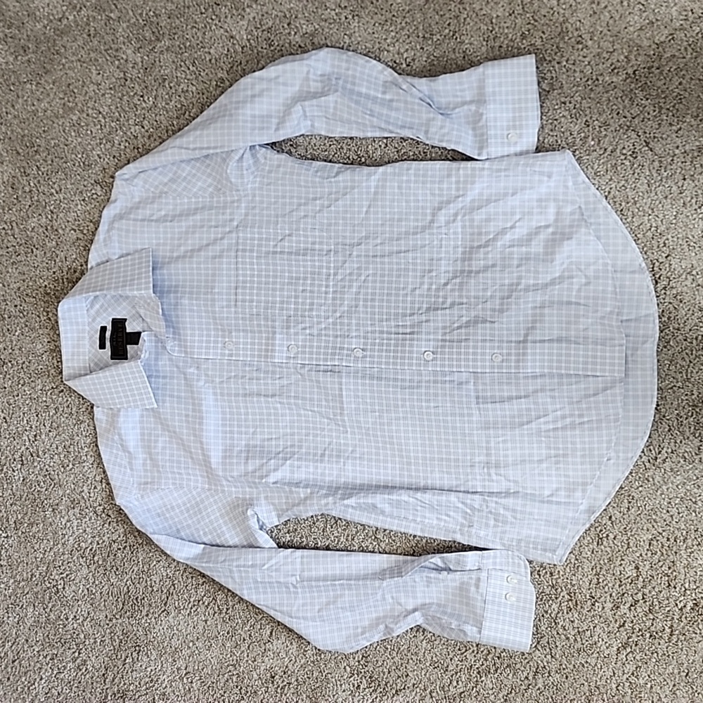 NWOT Jos. A. Bank Reserve Button down